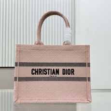 Dior Shopping Bags